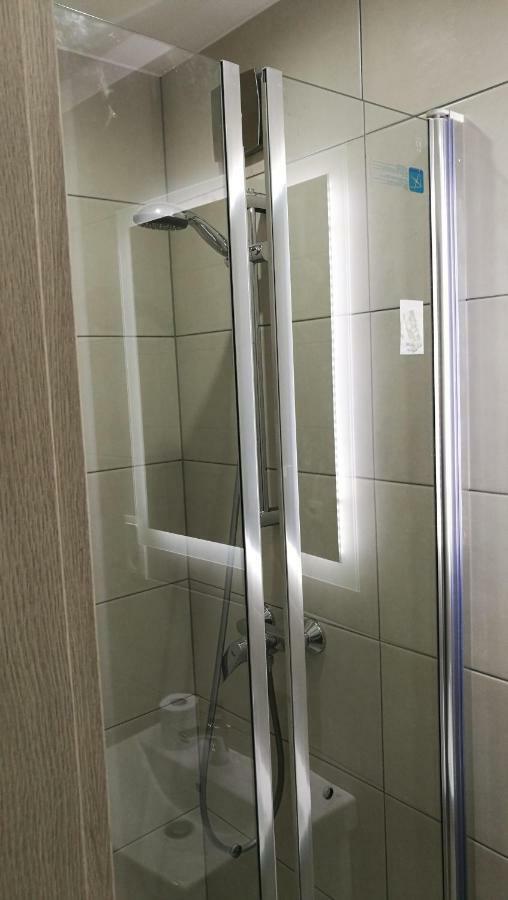 Comfortable Studio Only 20 Minutes From International Conference Center Katowice Best Place For Wuf2022 Eec Tnf Off Etc Семяновице-Слёнске Экстерьер фото
